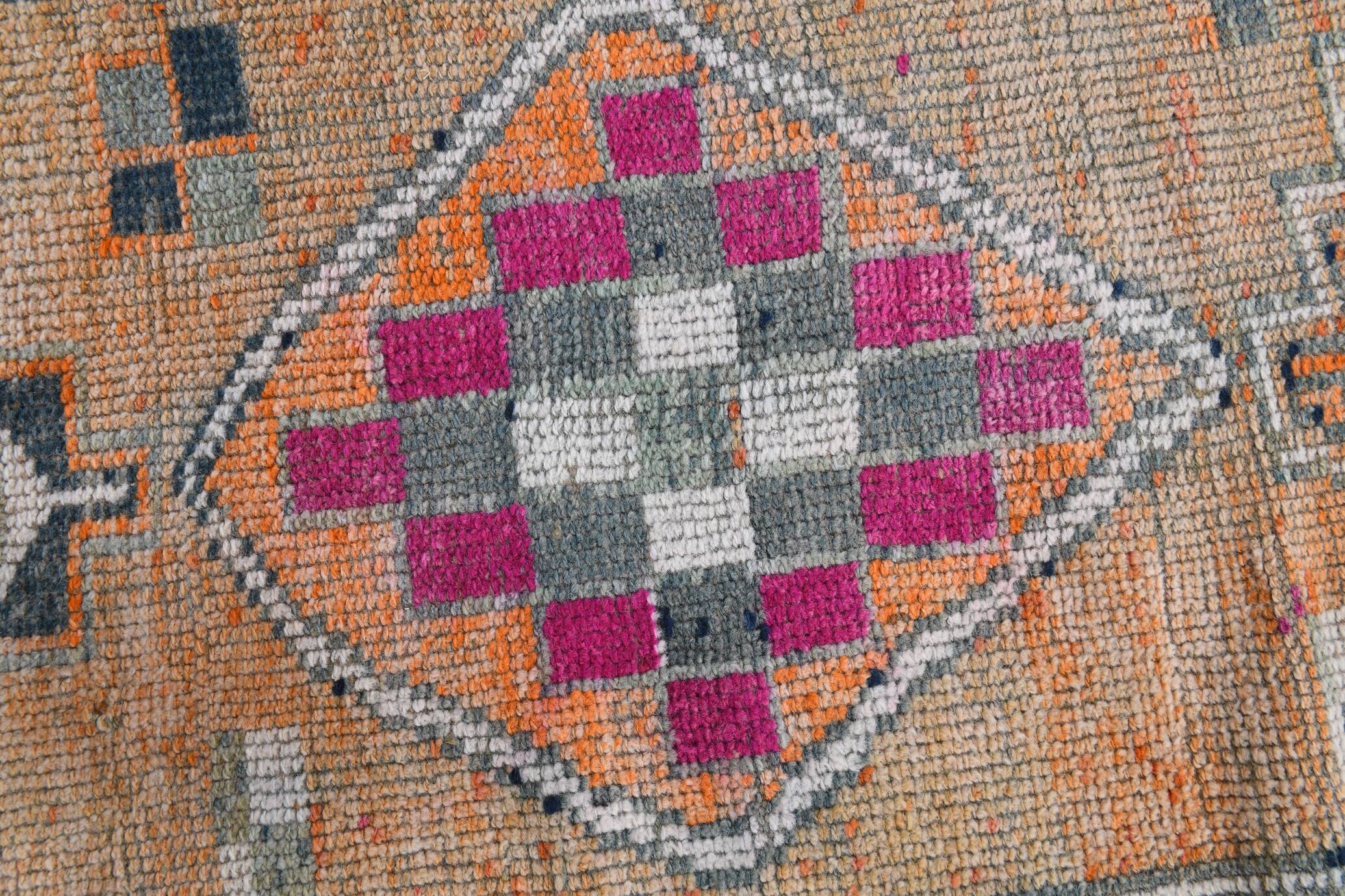 Fuchsia Vintage Oushak Runner Rug, Turkish Wool Hallway Carpet, 86x341 Cm