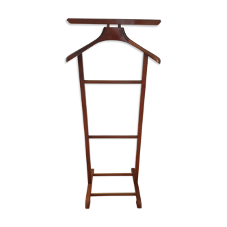 Old room valet