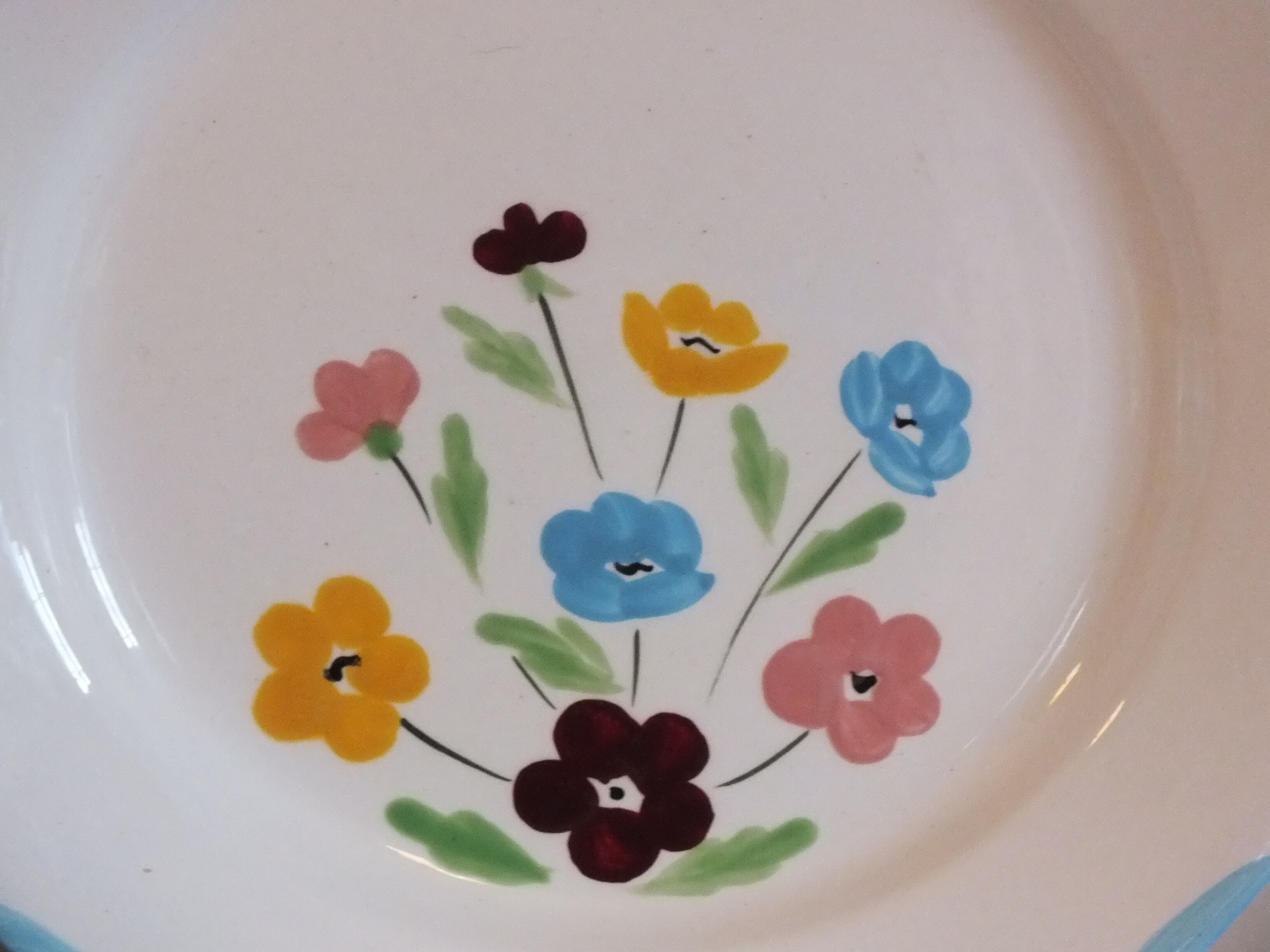 6 flat plates from the 50s Salins model Jocelyne