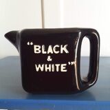 Pichet black & white