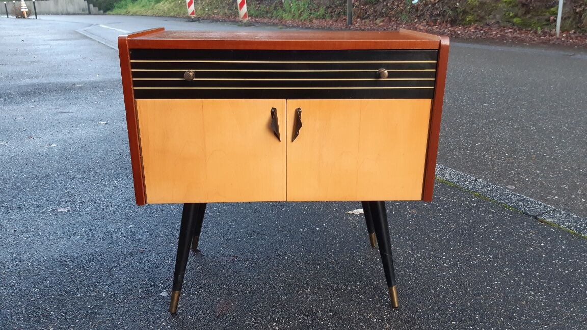 Vintage furniture by Diele und Flur 1950