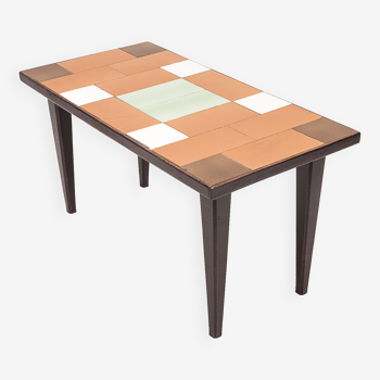 Ceramic and wood table