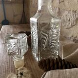 Glass spirits decanter