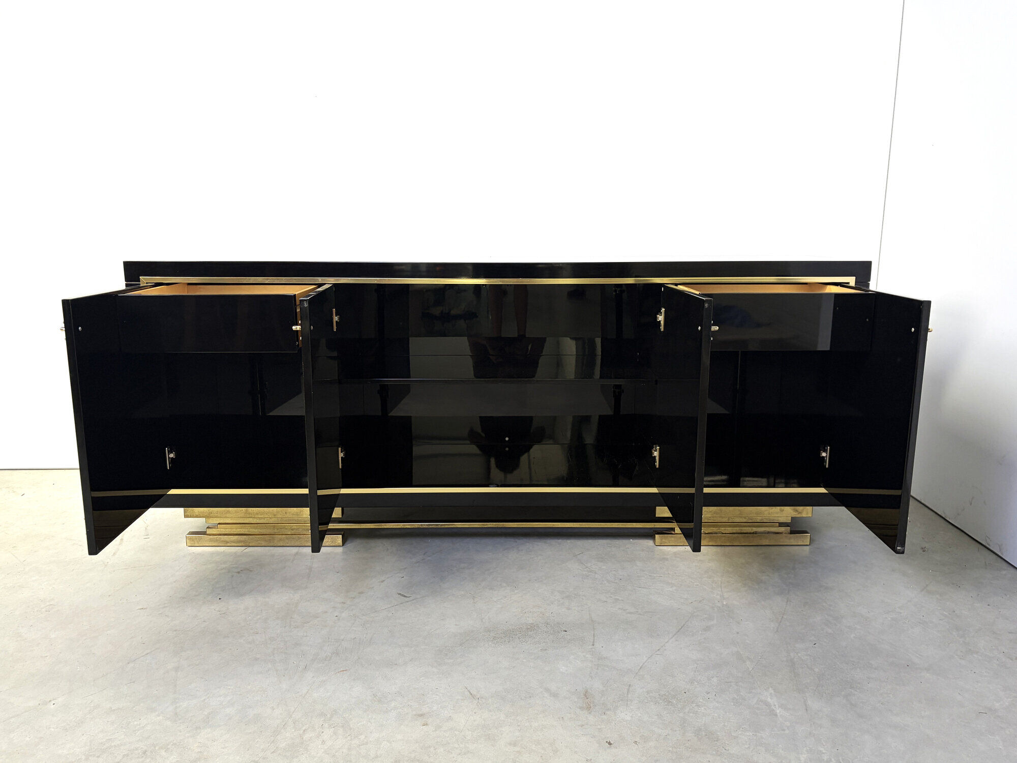 Vintage brass and lacquer sideboard, 1980s