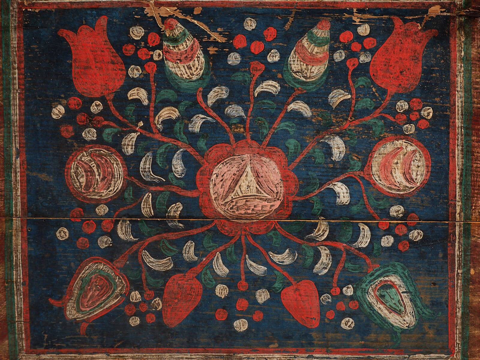 Antique floral storage trunk (c.1865)