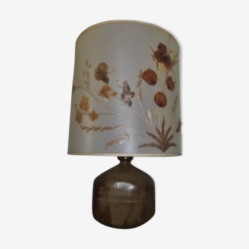 Foot sandstone shade dried flowers circa 1970 table lamp