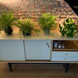 Vintage enfilade