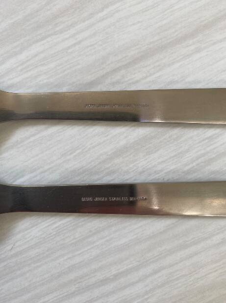Set of 2 fish knives – Georg Jensen model “New York”