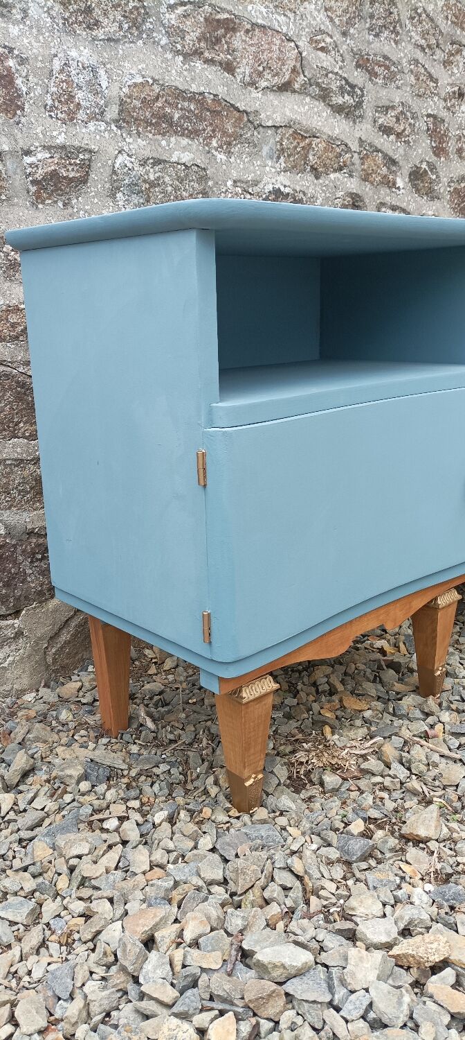 Pair of bedside tables