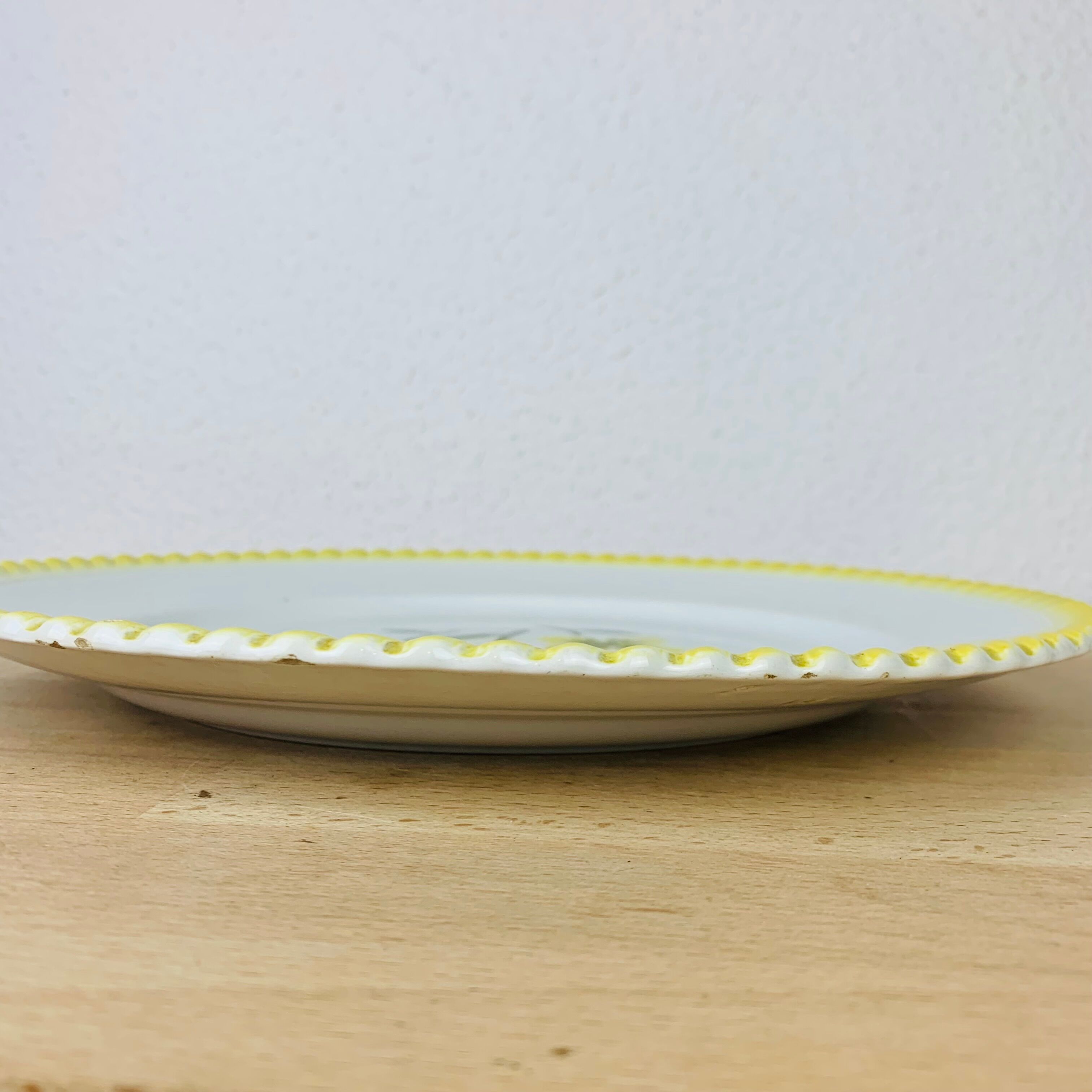 Vintage dishes and tureen in ceramic