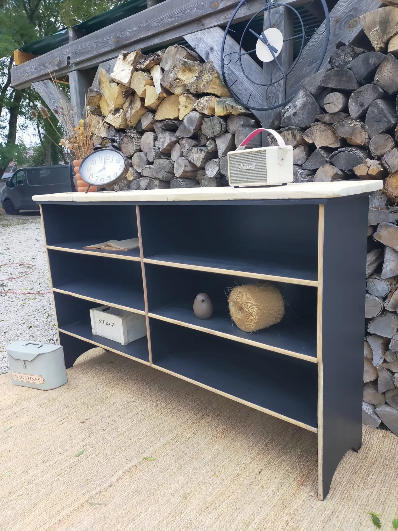Wooden locker workbench
