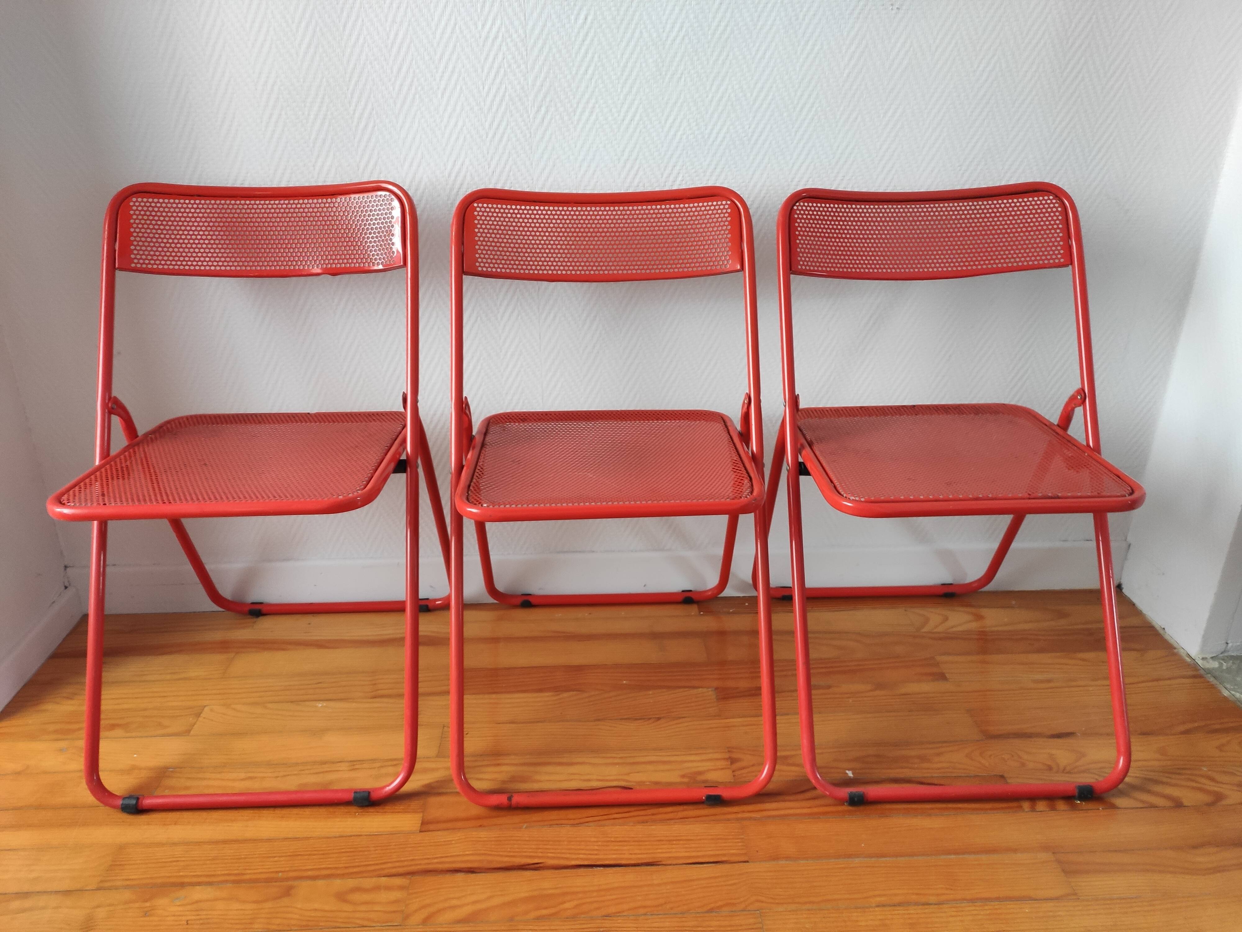 Metal folding chairs 1970