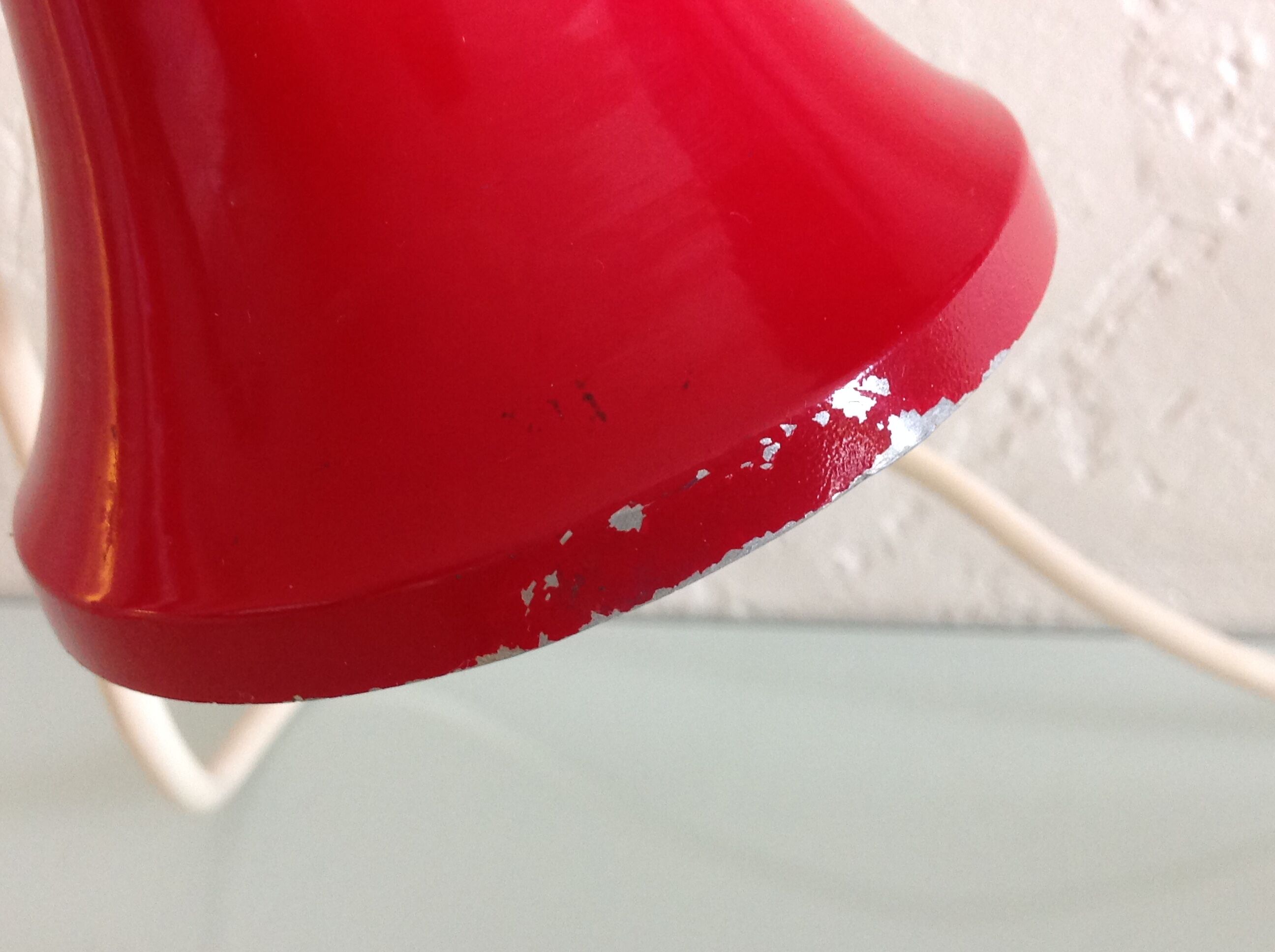 Pair of red and white bedside lamps 60
