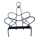 Attributed to Jacques Adnet (1900-1984) - Black lacquered metal magazine rack.