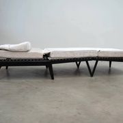 Dormeuse chaise longue / lit de jour par Georges Adrien Tigien