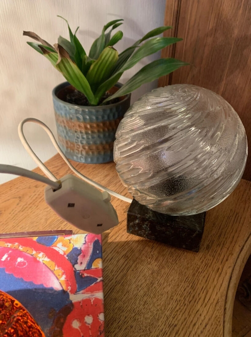 Mid-Century Table Lamp – Cut Glass Globe & Marble Base