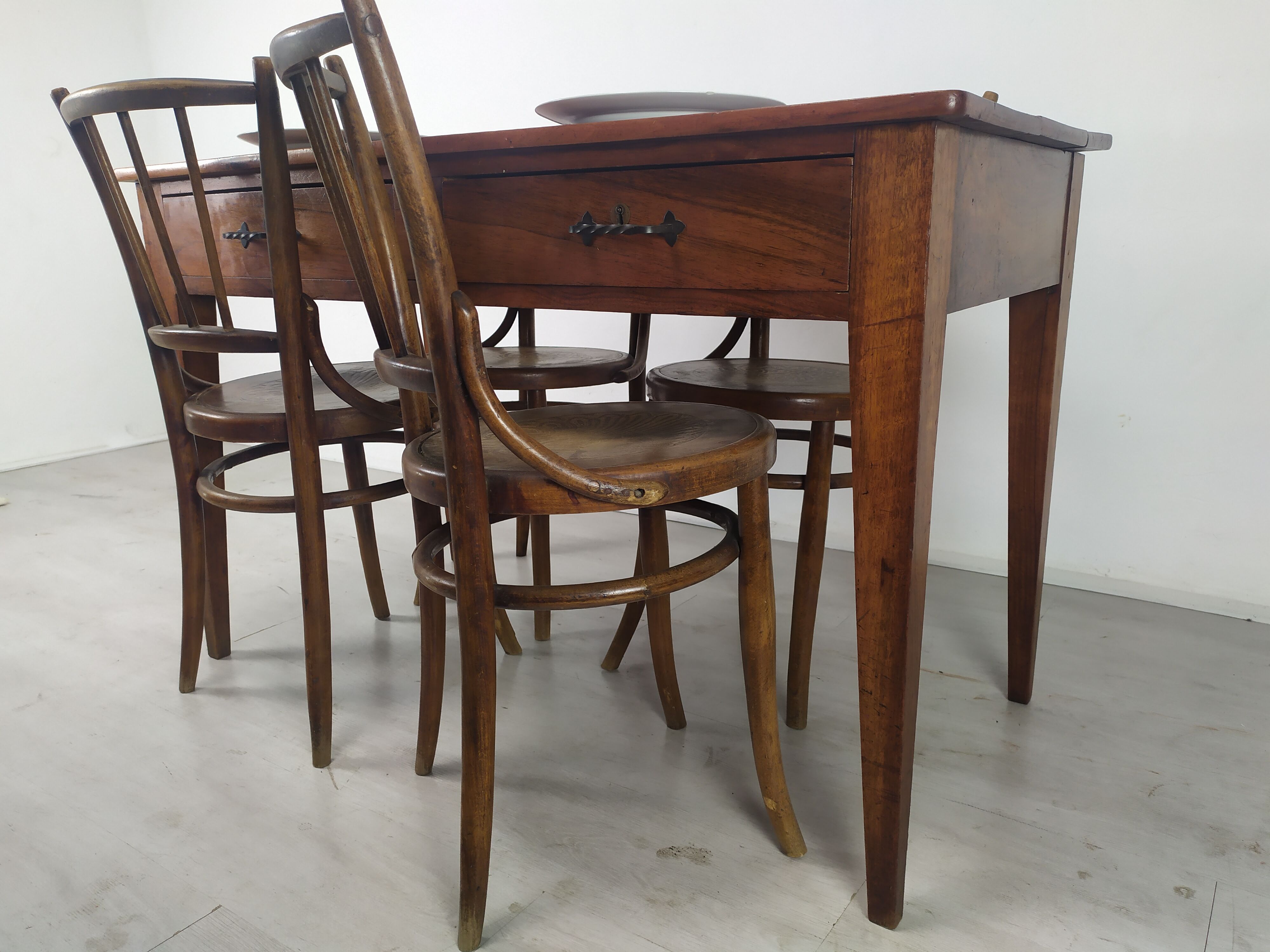 Table de ferme
