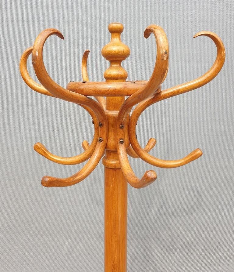 Porte-manteaux style baumann