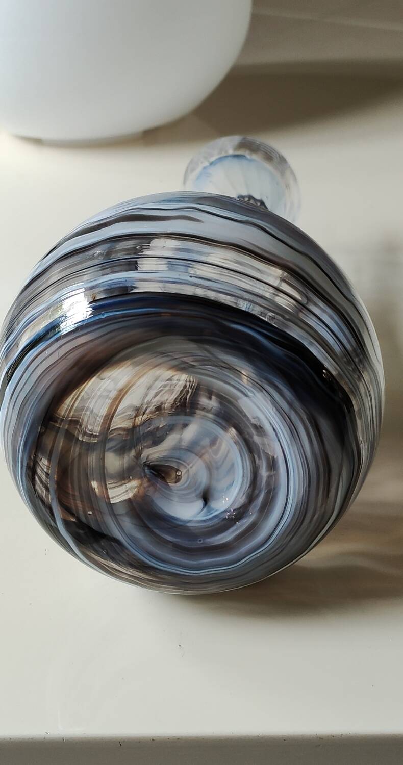 Dorotheenhütte designer vase. Blown glass with smoke swirls/volutes.