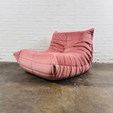 Togo lounge chair in pink velvet model designed by Michel Ducaroy 1973