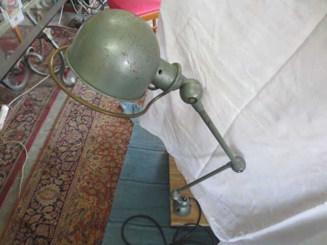 Green industrial jieldé lamp