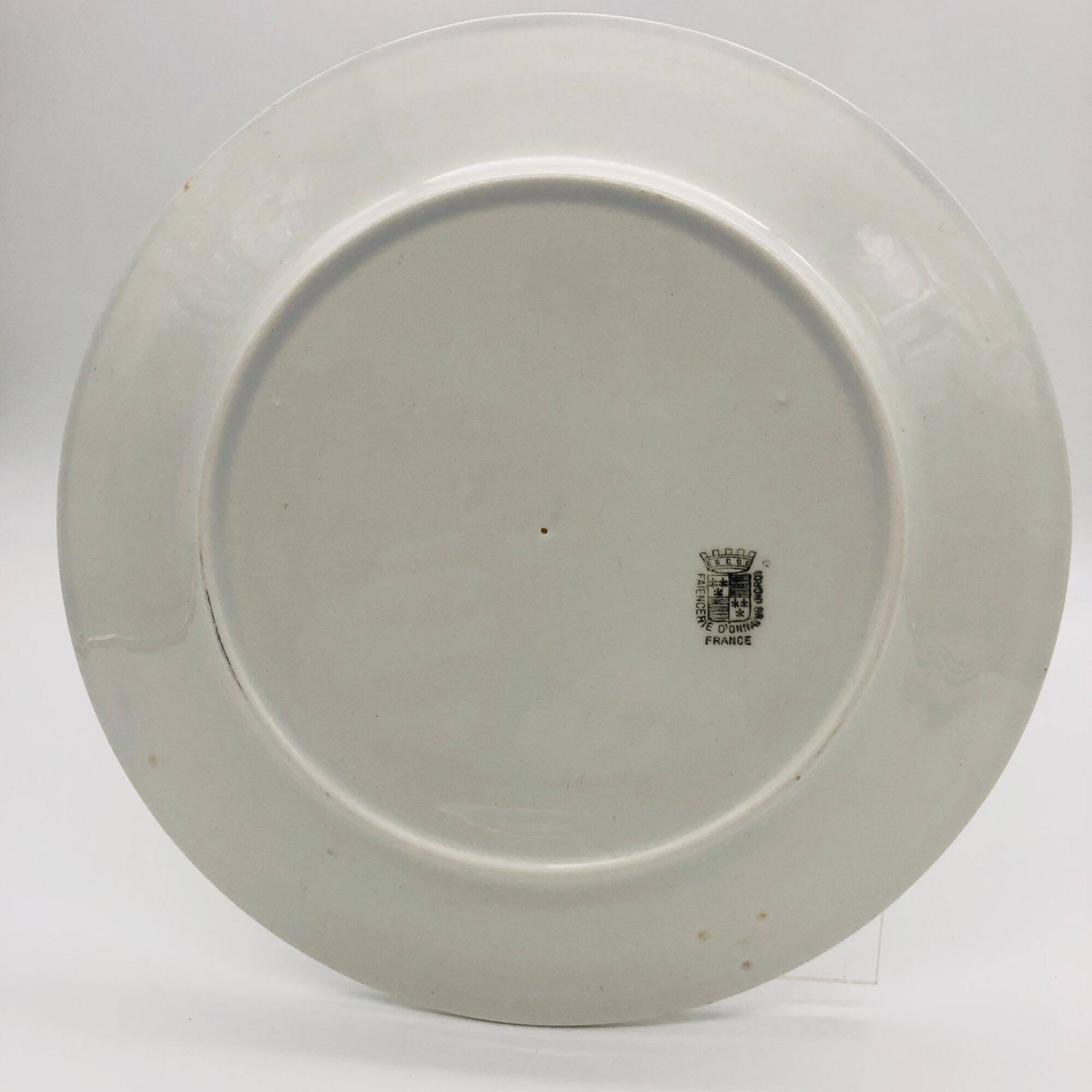 6 flat plates "Faïencerie d’Onnaing"