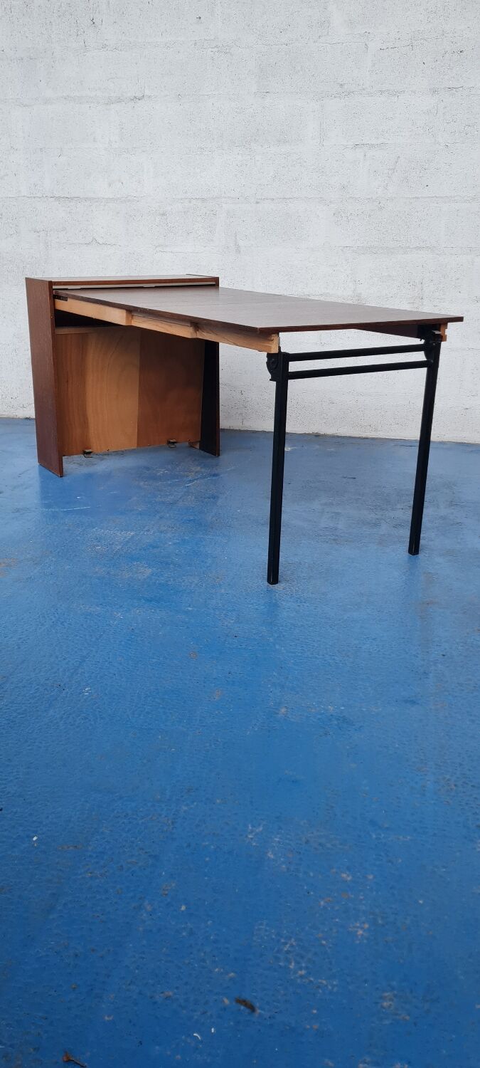 Vintage retractable folding table