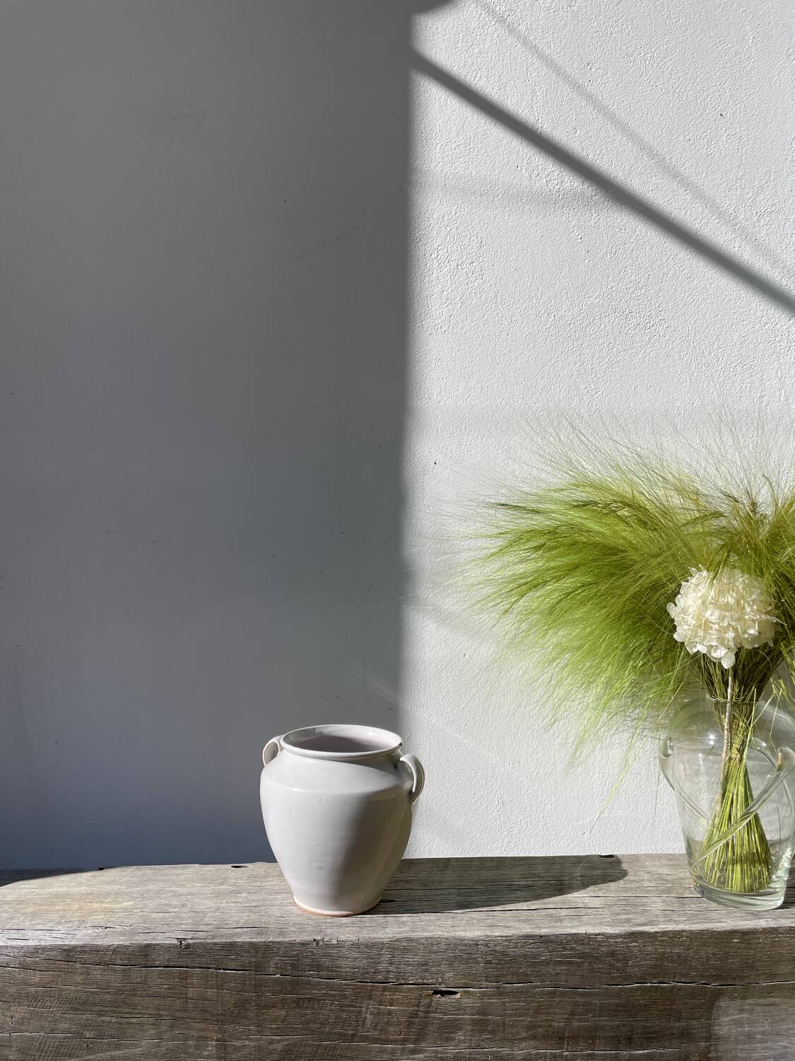 White ceramic flowerpot