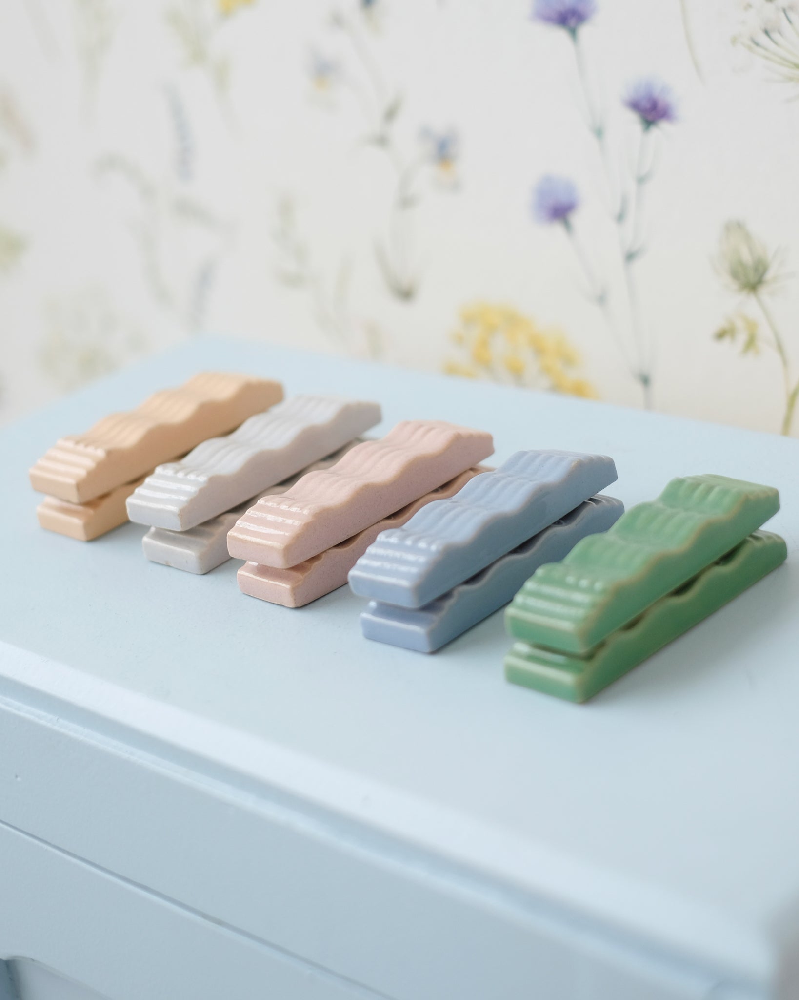 10 Ceramic Art Deco knife holders