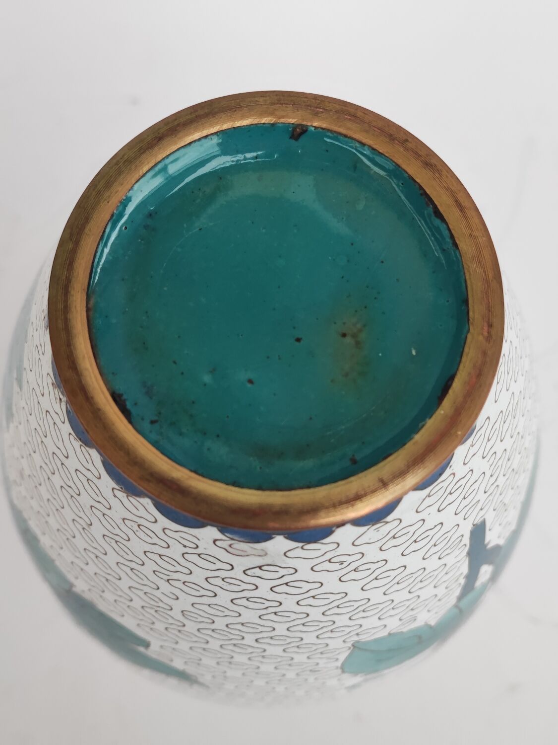 Vase cloisonné