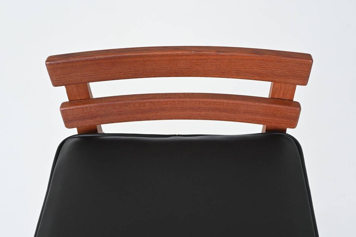 Erik Buck set of three bar stools in teak and leather Dyrlund Denmark 1960