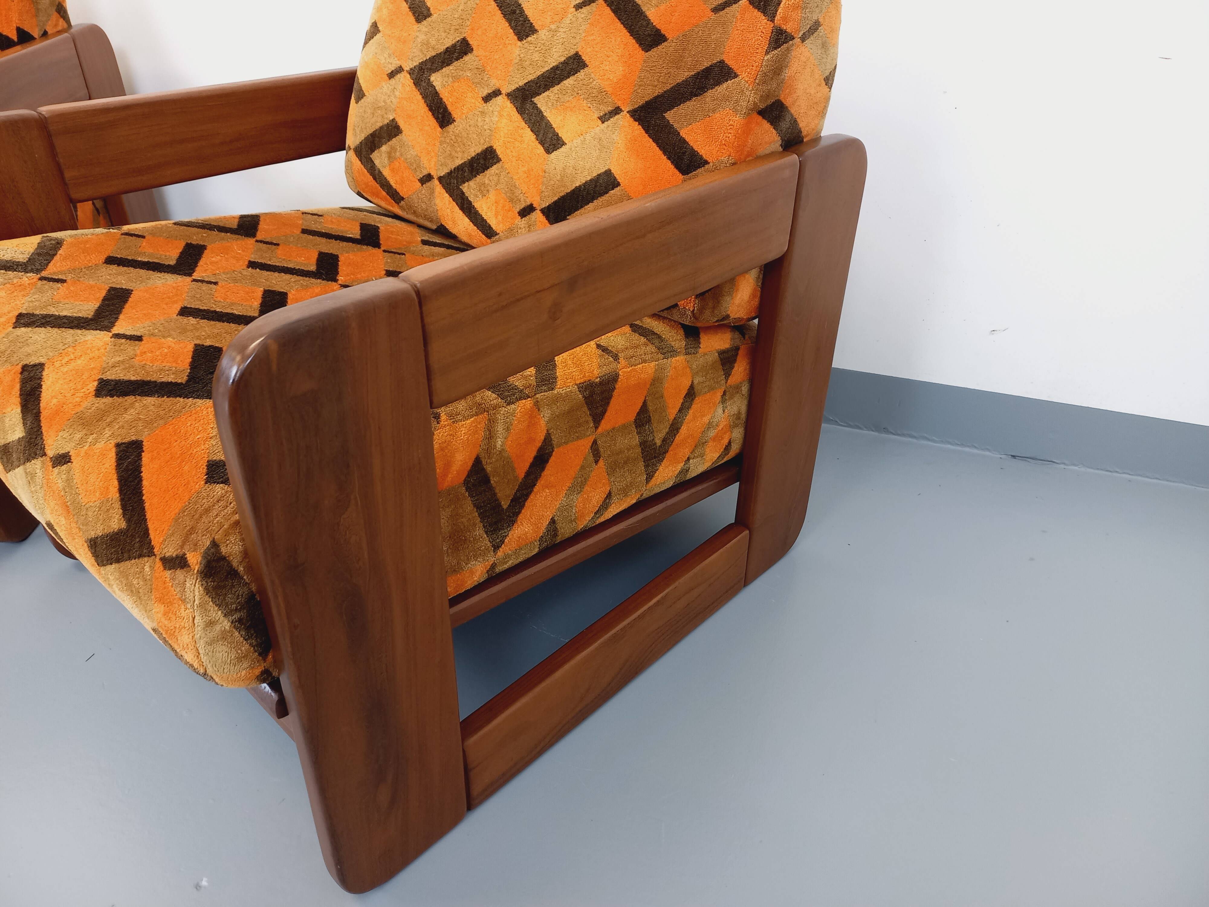 Pair of vintage walnut and velvet fabric sleigh armchairs from the 70s