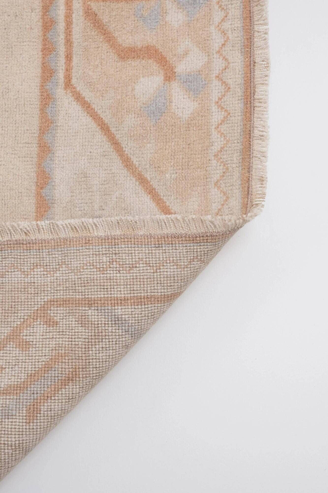Vintage handmade Turkish rug 156x255 cm
