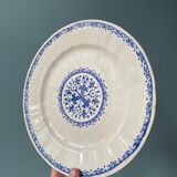 Set of 8 nineteenth century earthenware plates from Gien