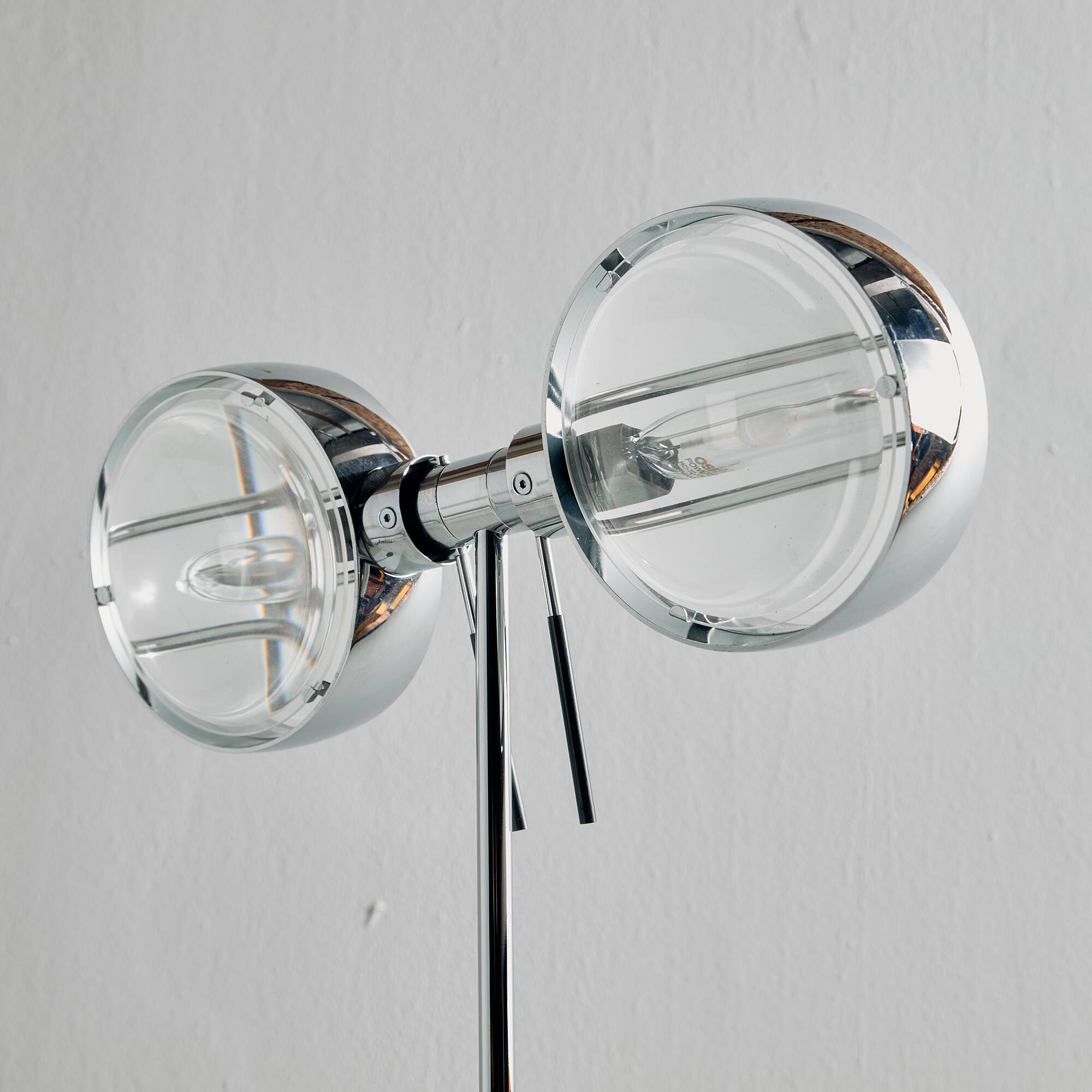 Sento terra floor lamp by Axel Meise & Christoph Kügler for Occhio