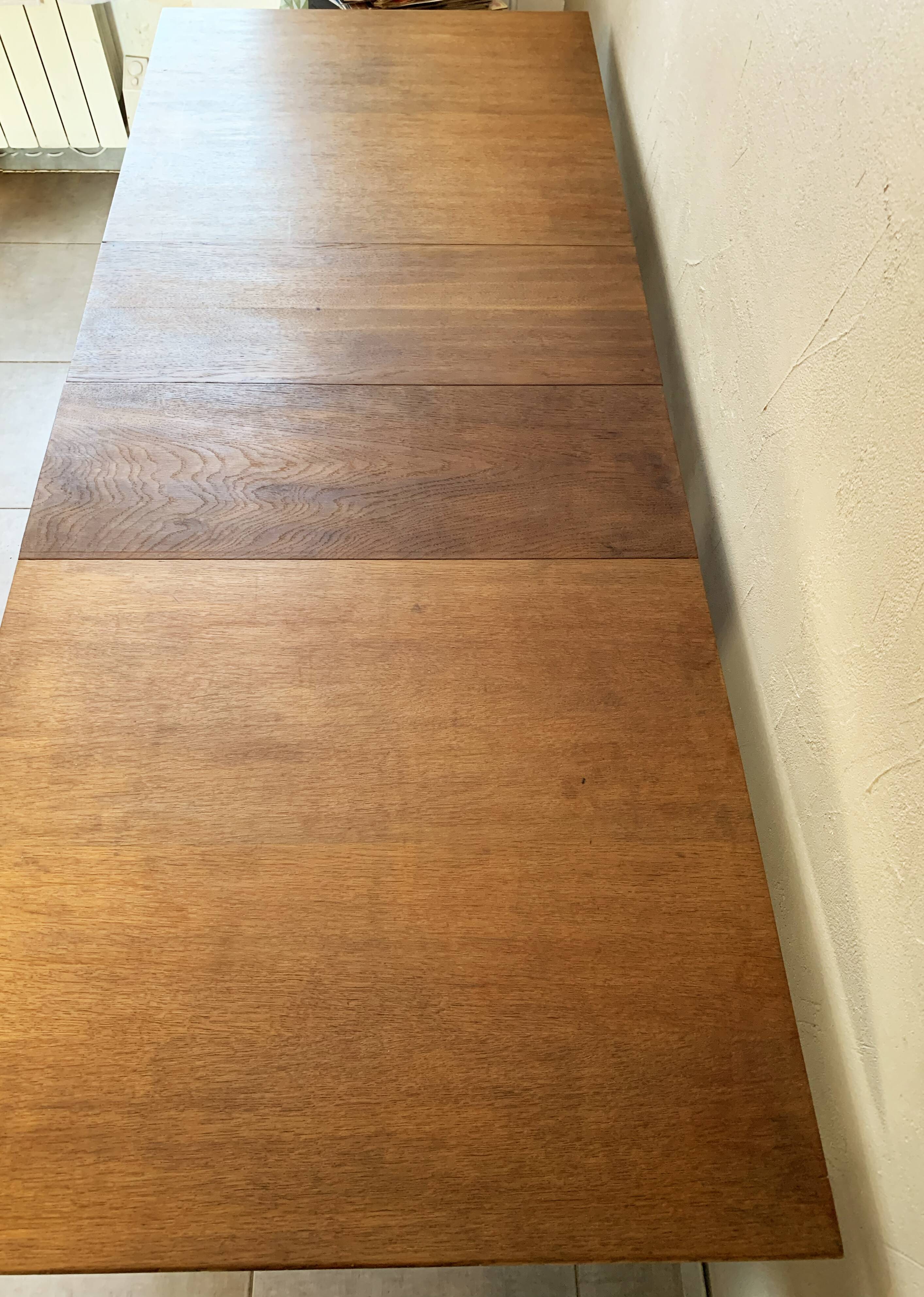 Vintage extendable oak table from the 50s