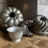 Set of 4 old baking form