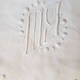 Hand embroidered linen sheet and its 2 matching pillowcases monogrammed BM