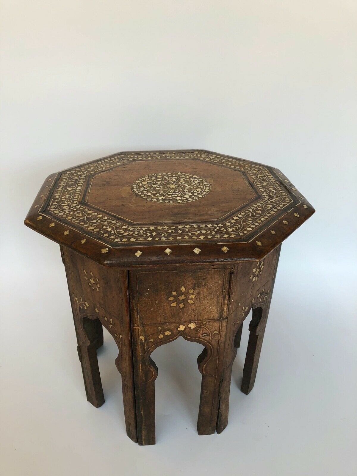 Table a the syrian travel middle east marquetry inlay 19th