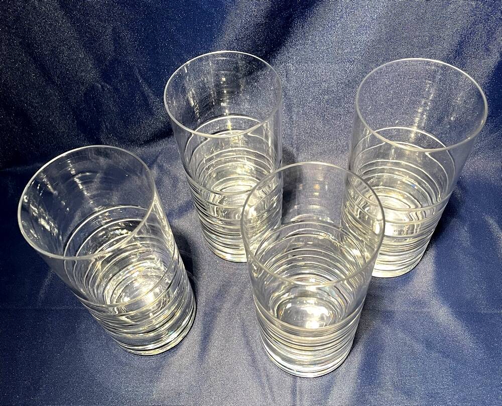 Set of 4 orangeade glasses water fruit juice in twisted crystal