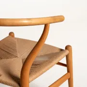 Ensemble de quatre chaises "Wishbone" CH24 de Hans J. Wegner, design de 1950.