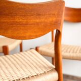 Lot de 8 chaises de salle à manger modèle 71 en teck par Niels O. Møller