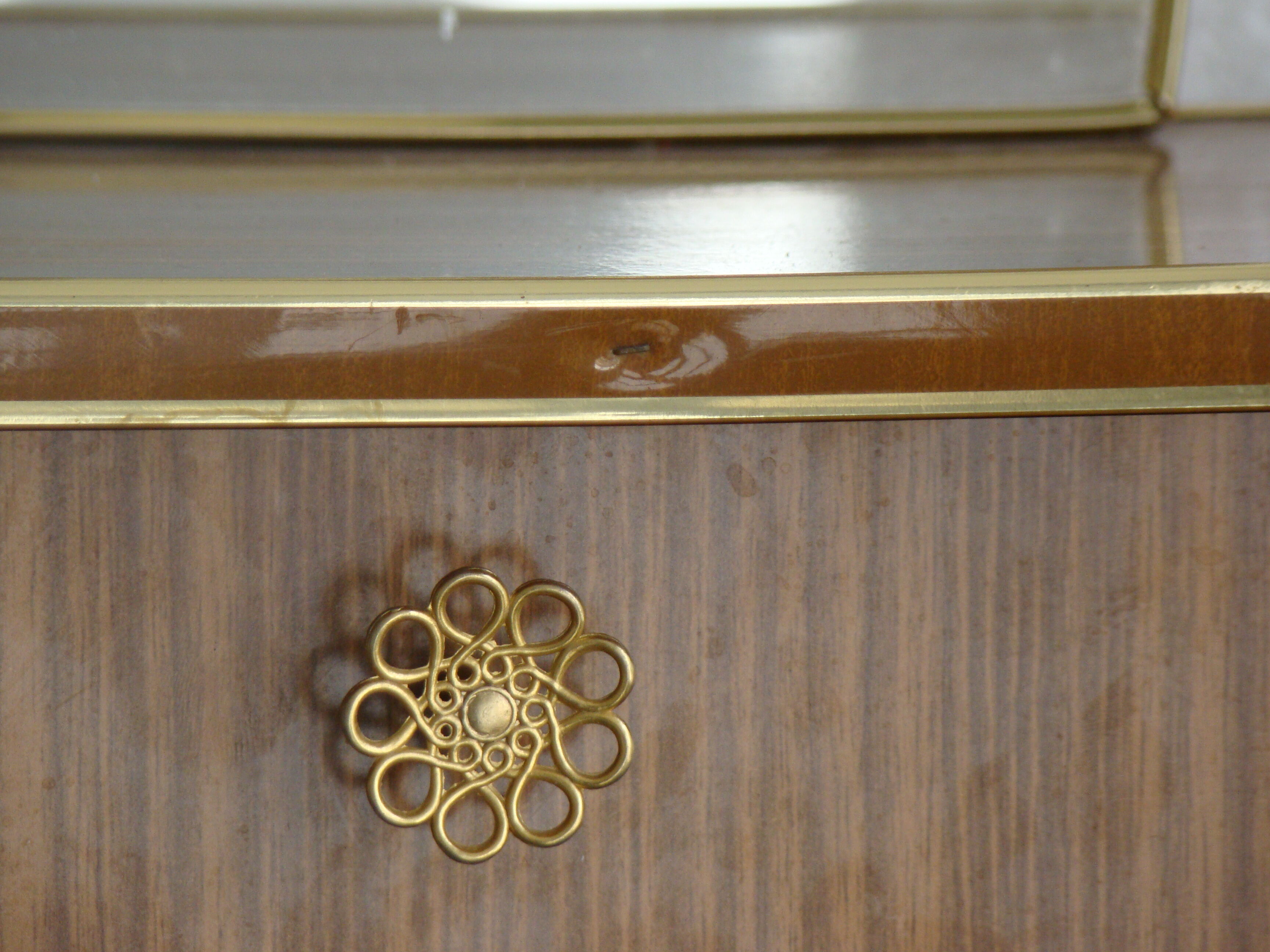 50s Wall mounted folding mirror - 60 x 60cm