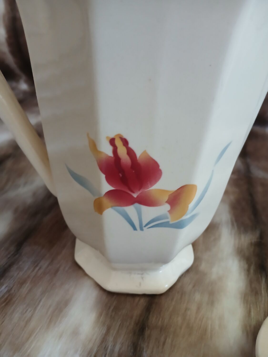 Old teapot/coffee pot from Digoin and Sarreguemines