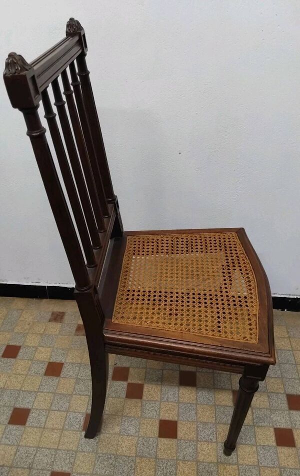 Ancienne Chaise Style Louis XVI Assise Cannée