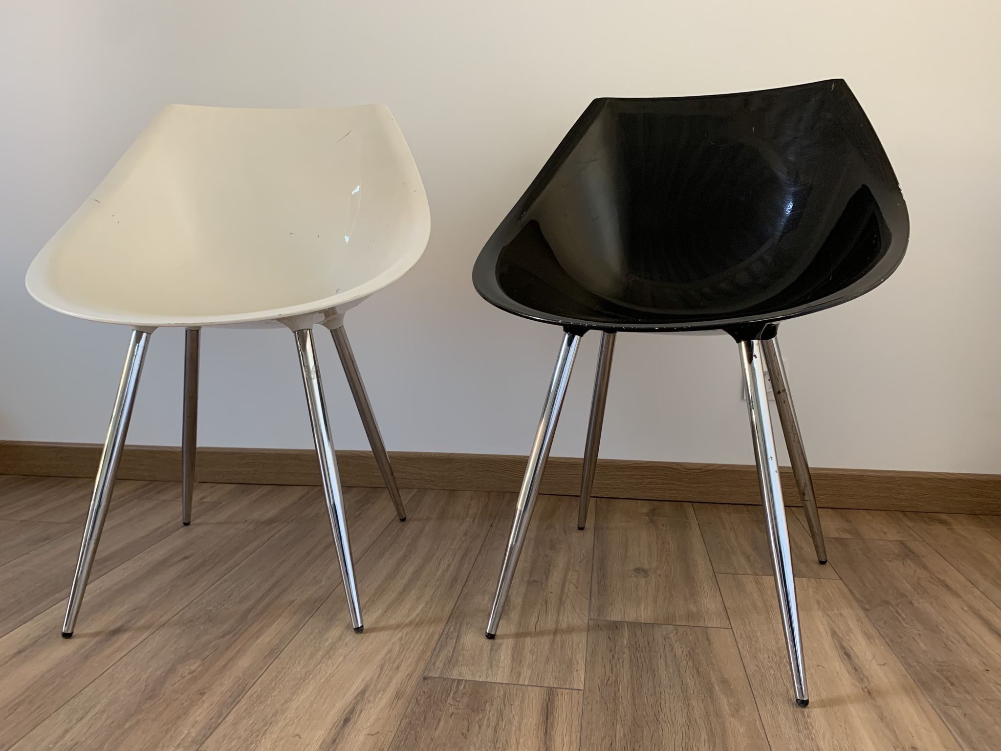 Duo of chairs