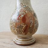 Old pitcher signed