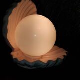 Salmon pink shell lamp