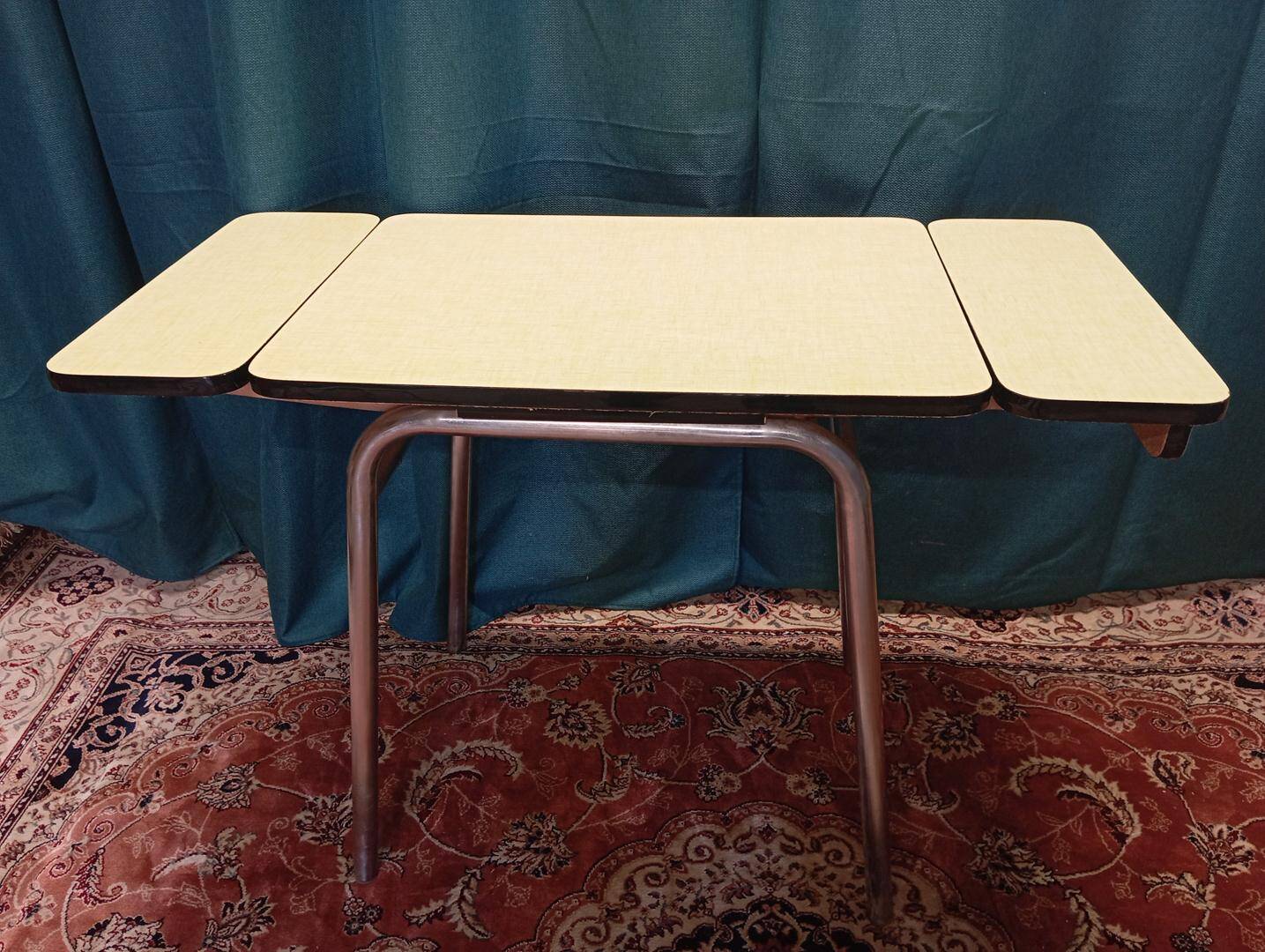 Yellow formica table + stool