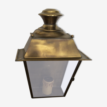 Lantern wall lamp